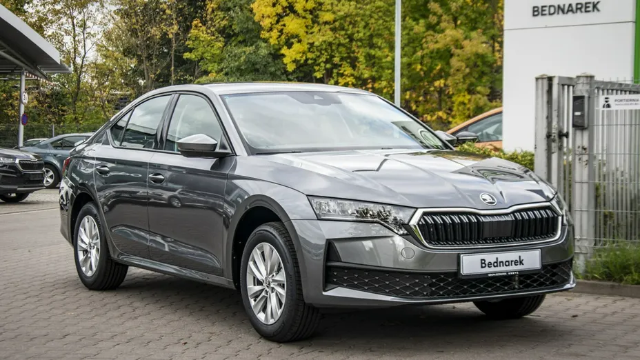SKODA Octavia -