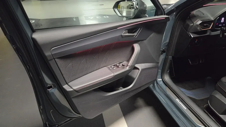 CUPRA Leon -