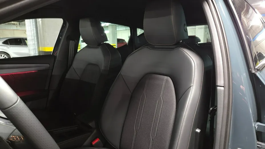 CUPRA Leon -
