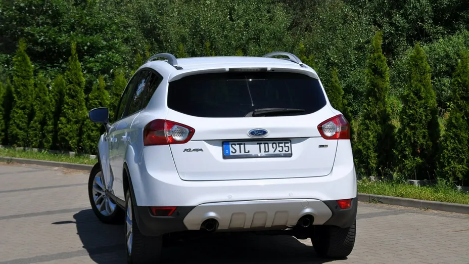 FORD Kuga -
