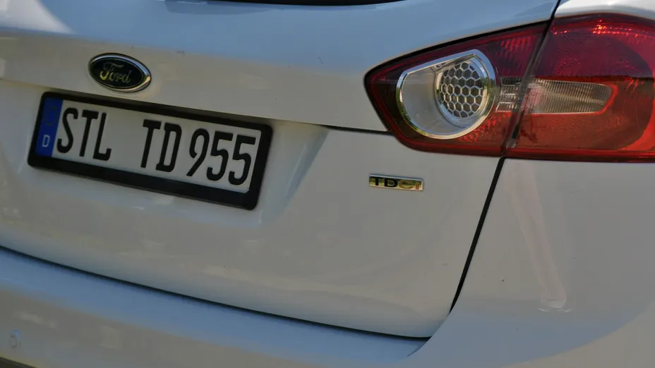 FORD Kuga -