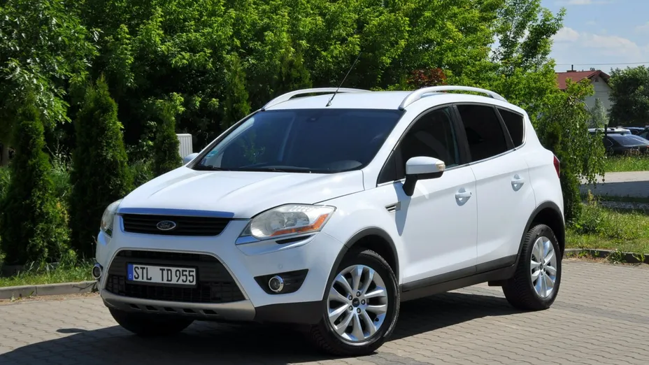 FORD Kuga -