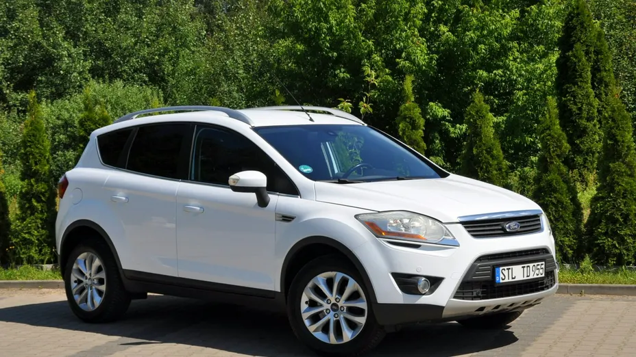 FORD Kuga -
