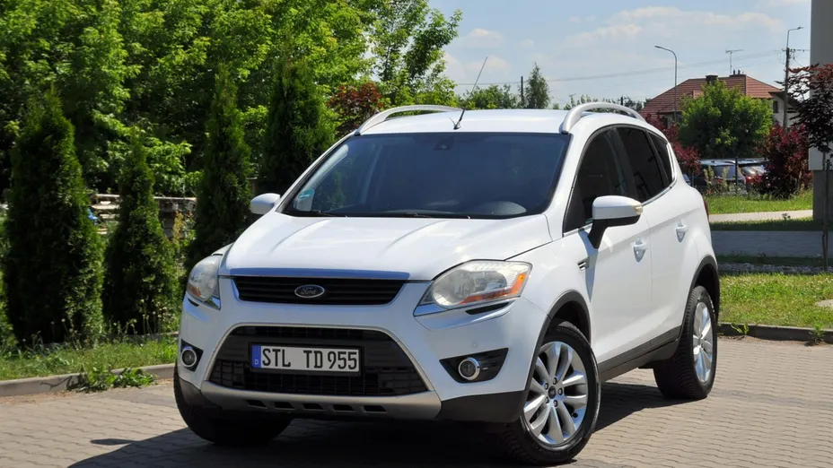 FORD Kuga -