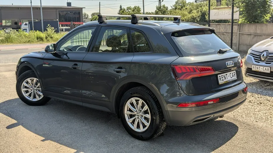 AUDI Q5 -