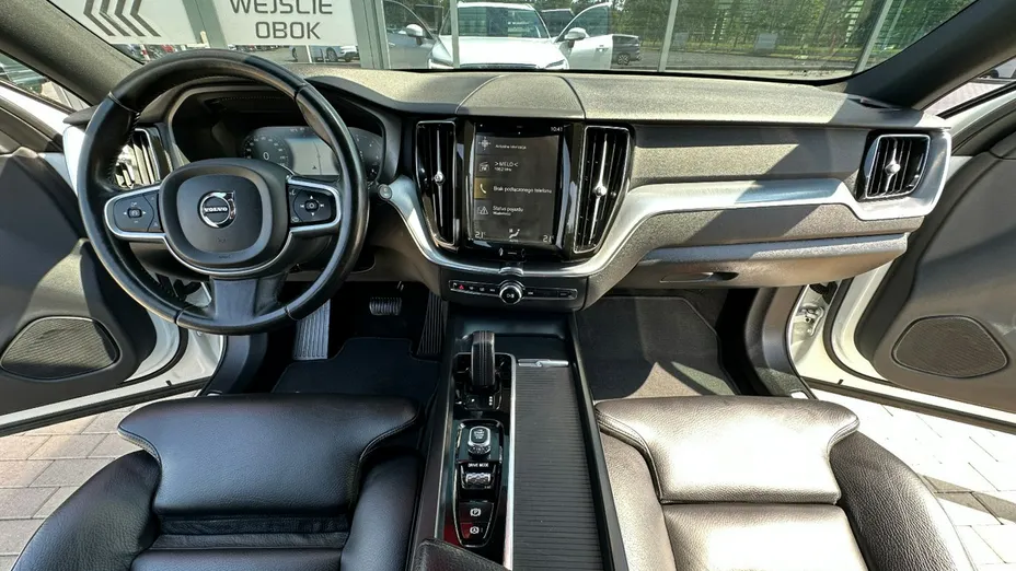 VOLVO XC60 -