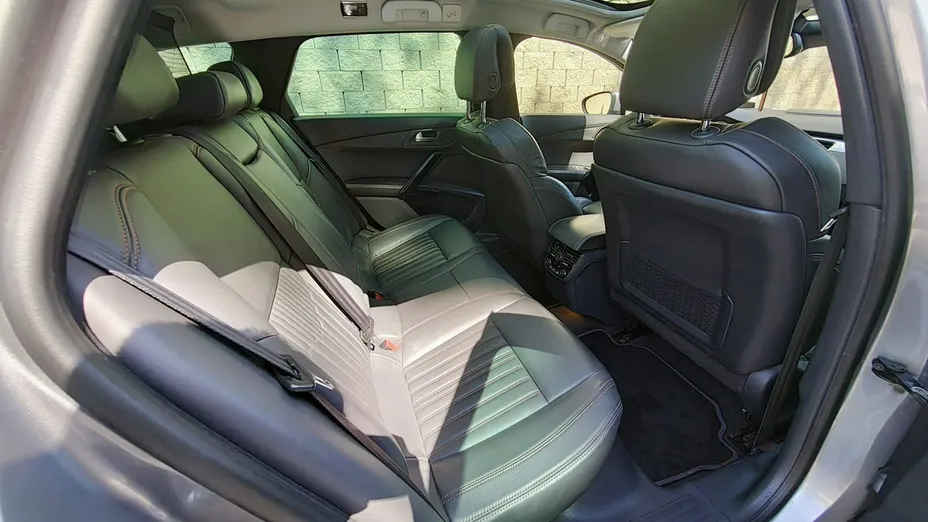 PEUGEOT 508 -