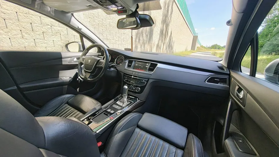 PEUGEOT 508 -