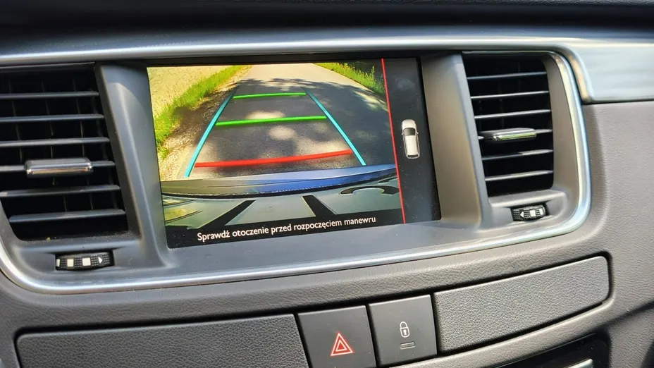 PEUGEOT 508 -