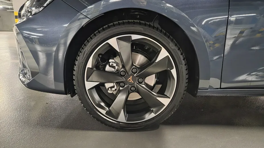 CUPRA Leon -