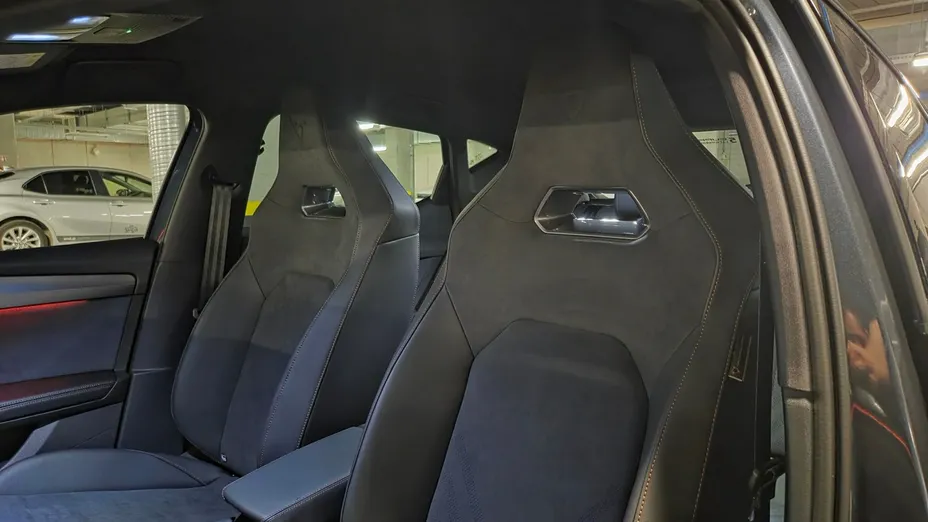 CUPRA Leon -