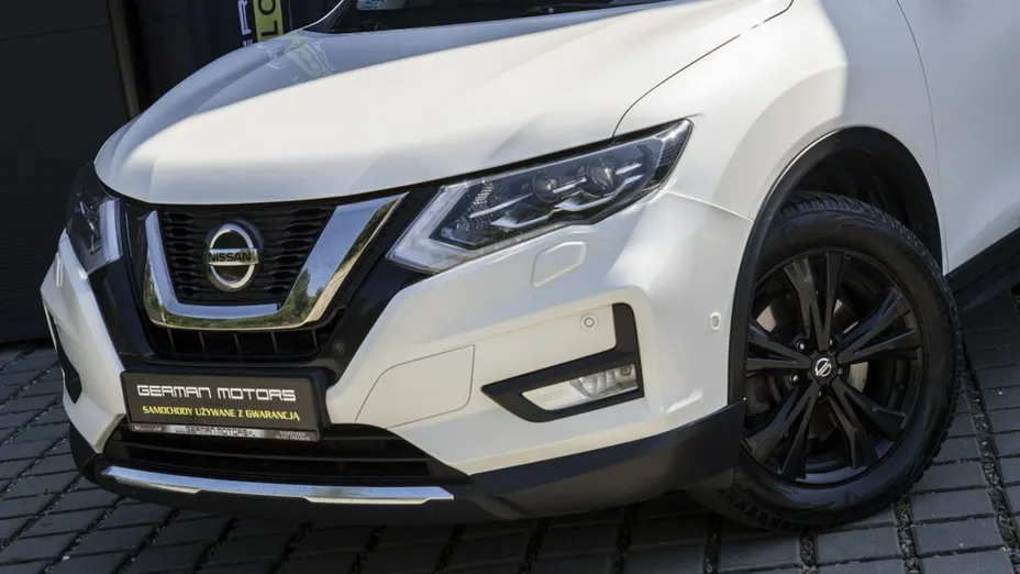 NISSAN X-Trail -