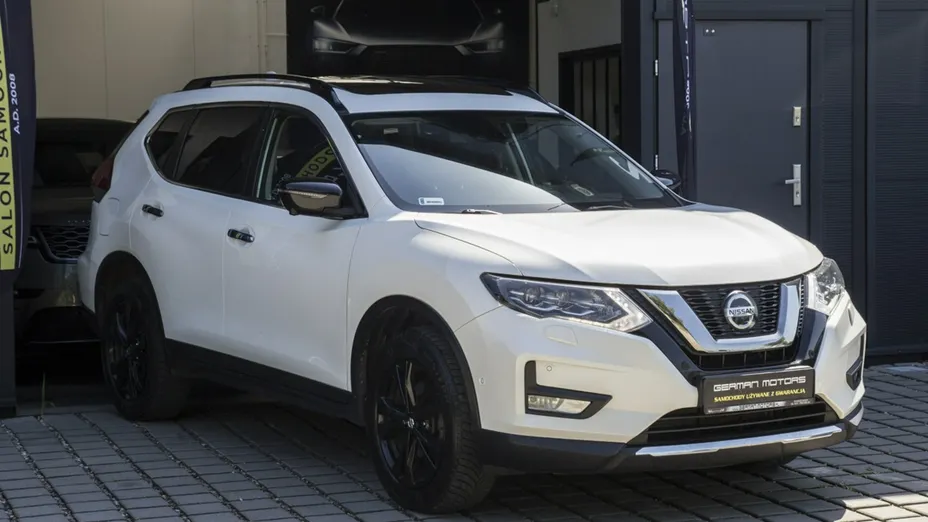 NISSAN X-Trail -