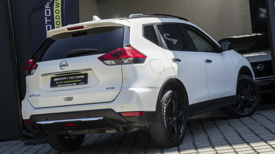 NISSAN X-Trail -