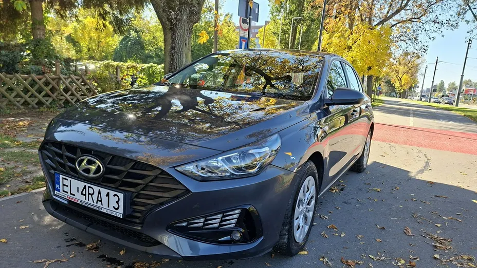 HYUNDAI i30 -