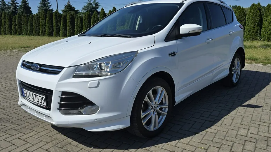 FORD Kuga -