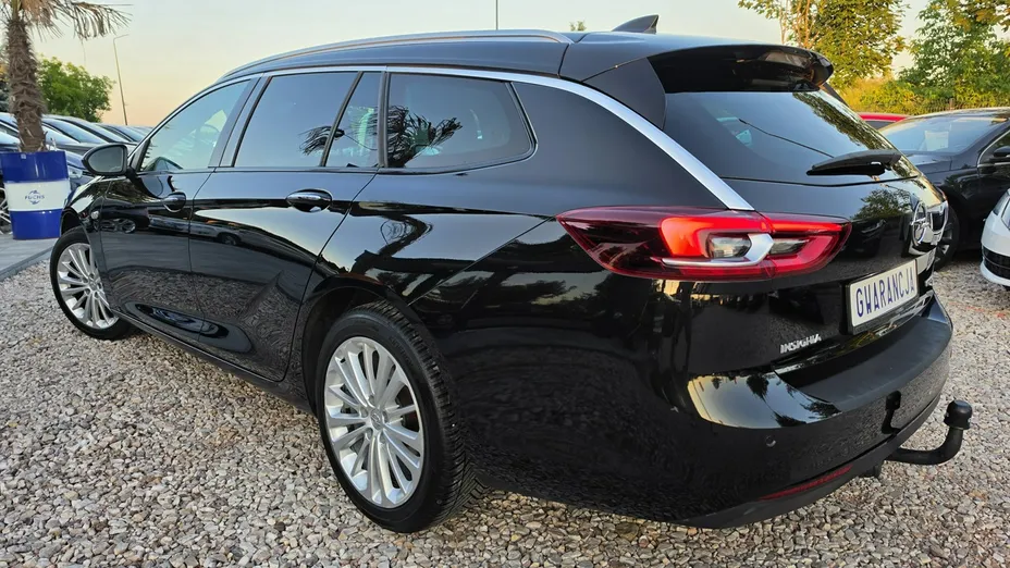 OPEL Insignia -