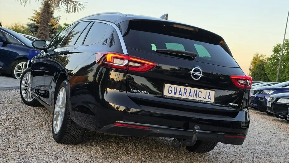 OPEL Insignia -
