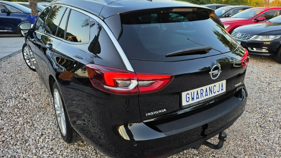 OPEL Insignia -