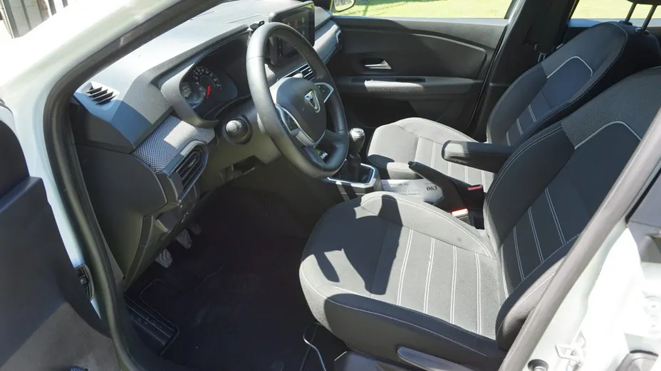 DACIA Sandero -