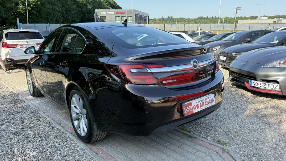 OPEL Insignia -