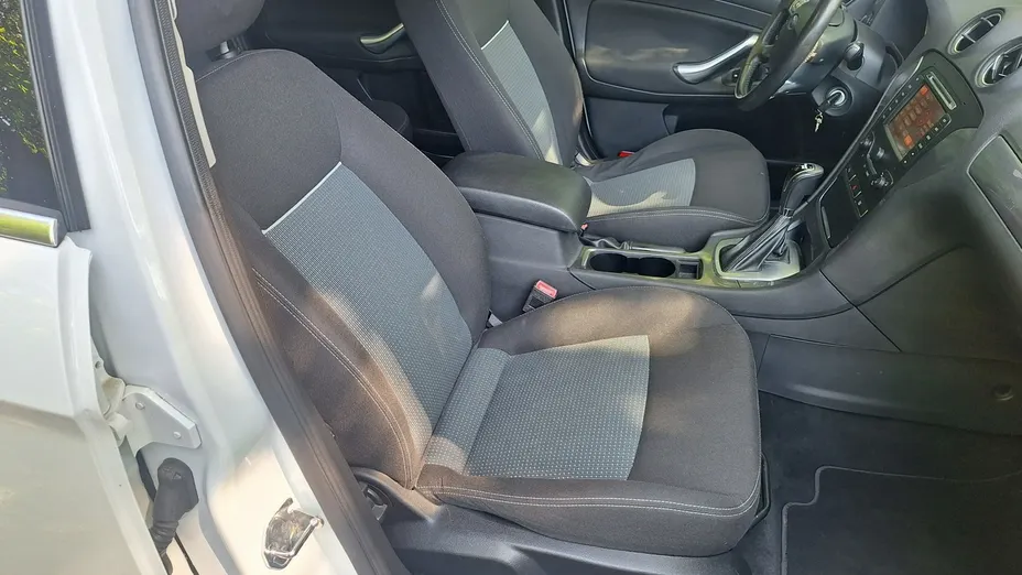 FORD Mondeo -