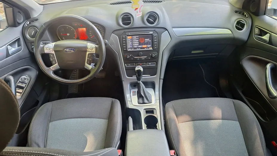FORD Mondeo -