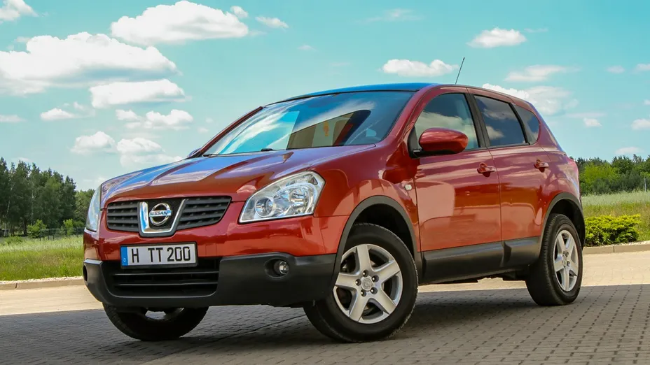 NISSAN Qashqai -
