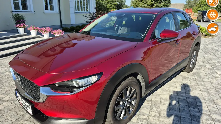MAZDA CX-30 -