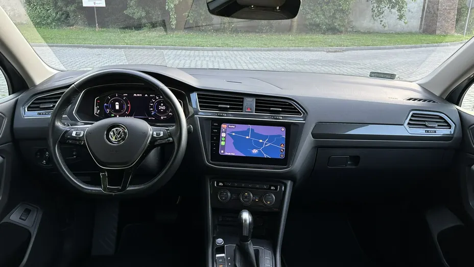 VOLKSWAGEN Tiguan Allspace -