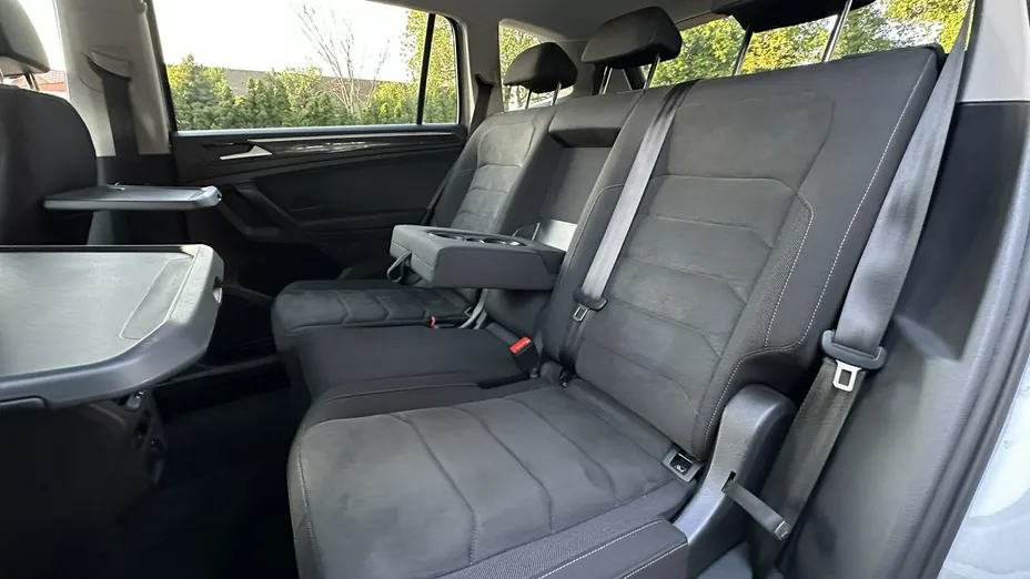 VOLKSWAGEN Tiguan Allspace -