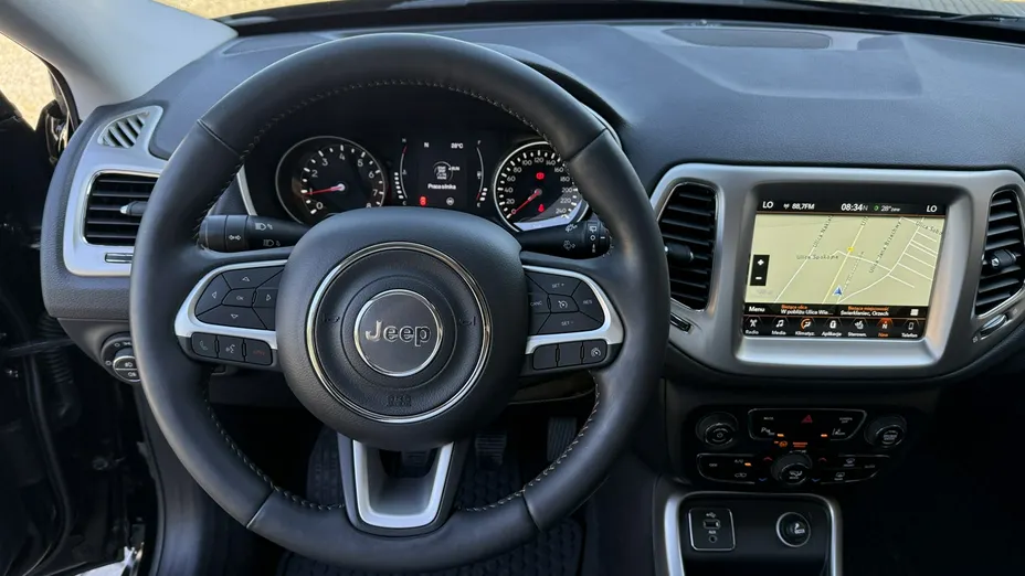 JEEP Compass -