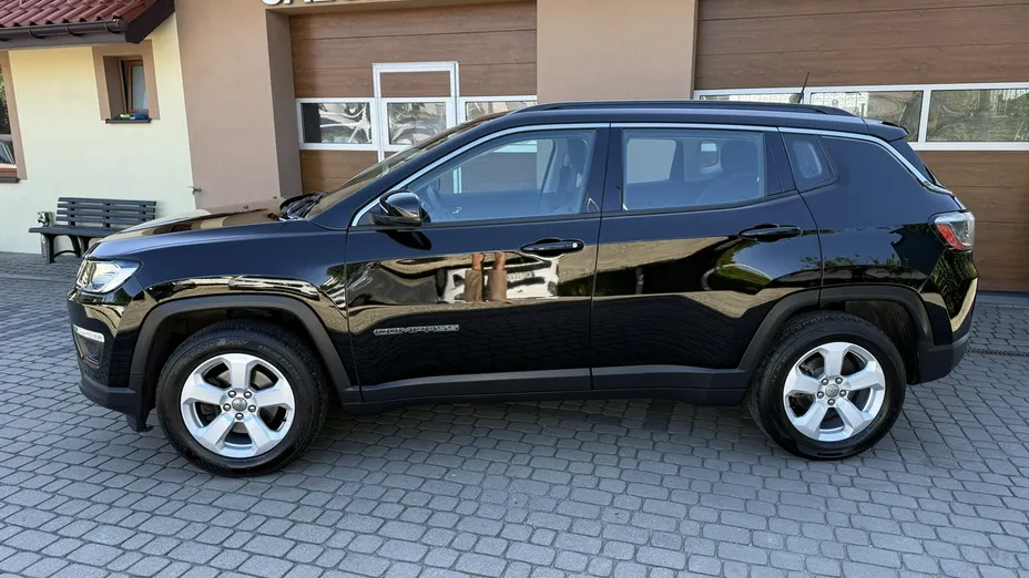 JEEP Compass -