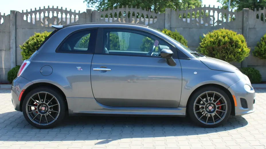 ABARTH 500 -