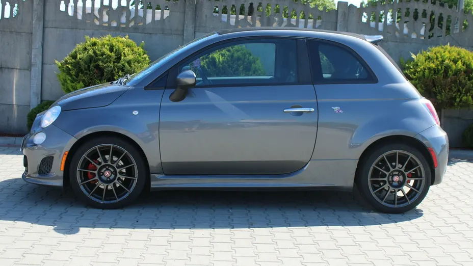 ABARTH 500 -