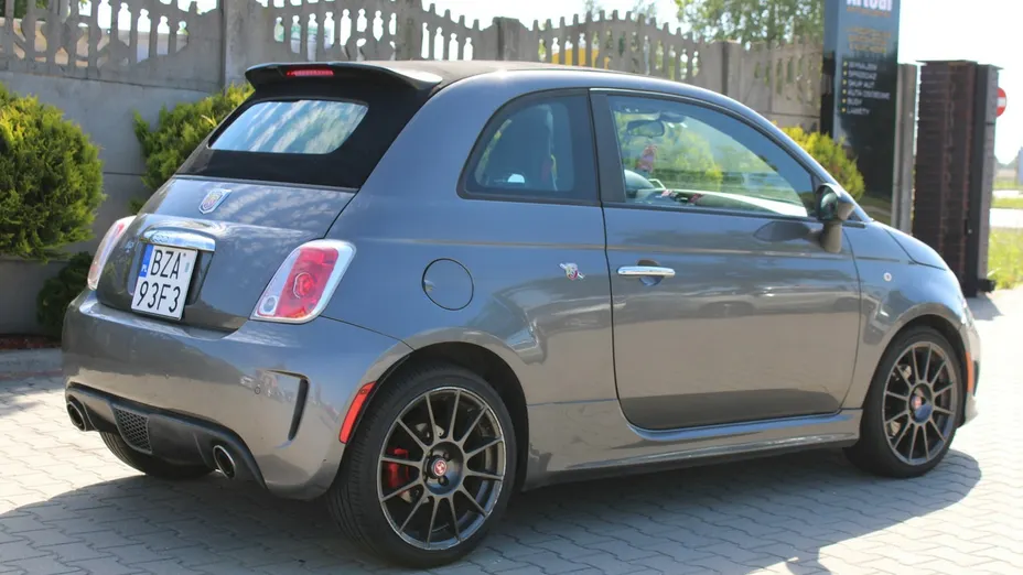 ABARTH 500 -