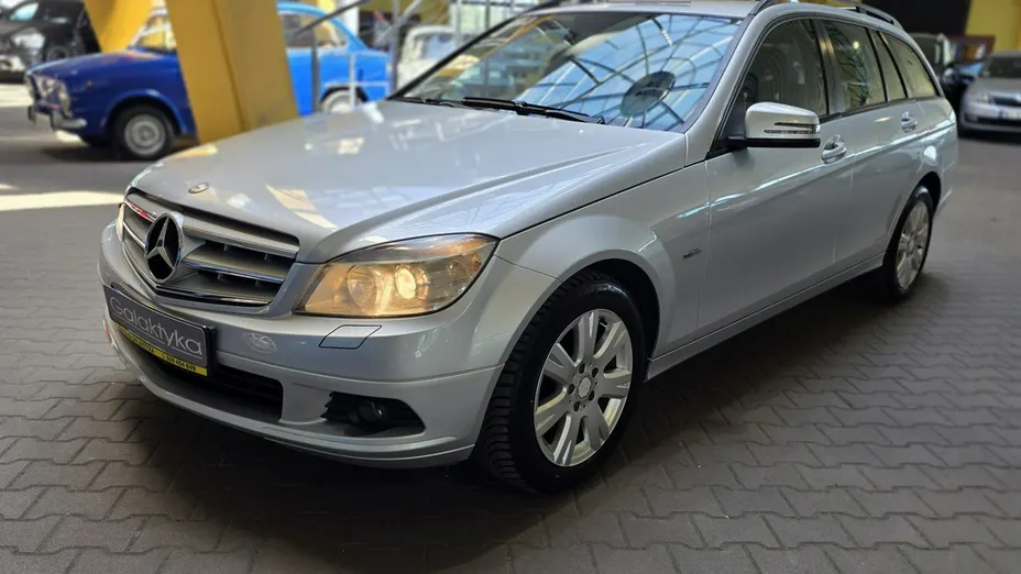 MERCEDES-BENZ C Klasa -