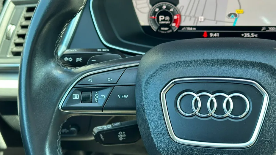 AUDI Q5 -