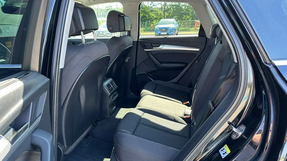 AUDI Q5 -