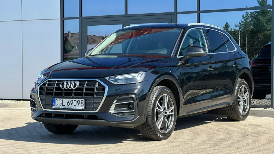 AUDI Q5 -