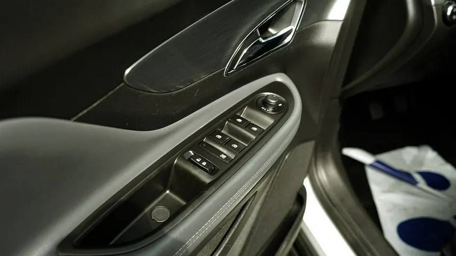 OPEL Mokka -