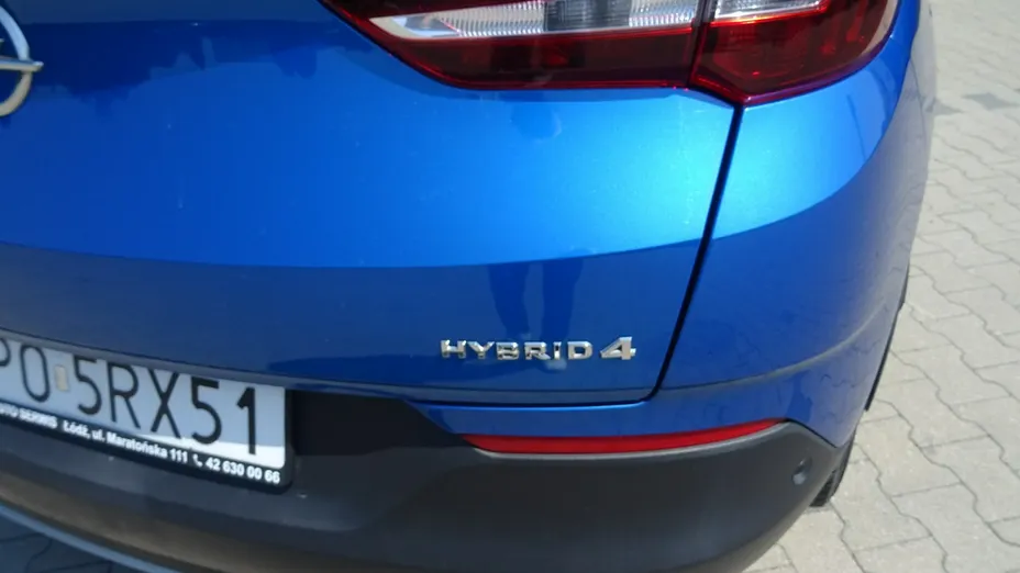 OPEL Grandland X -