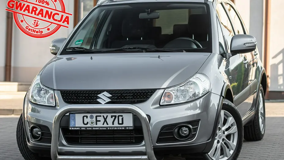 SUZUKI SX4 -