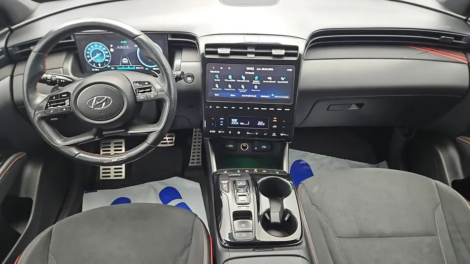 HYUNDAI Tucson -