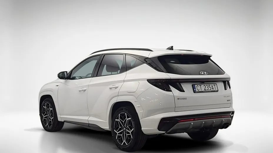 HYUNDAI Tucson -