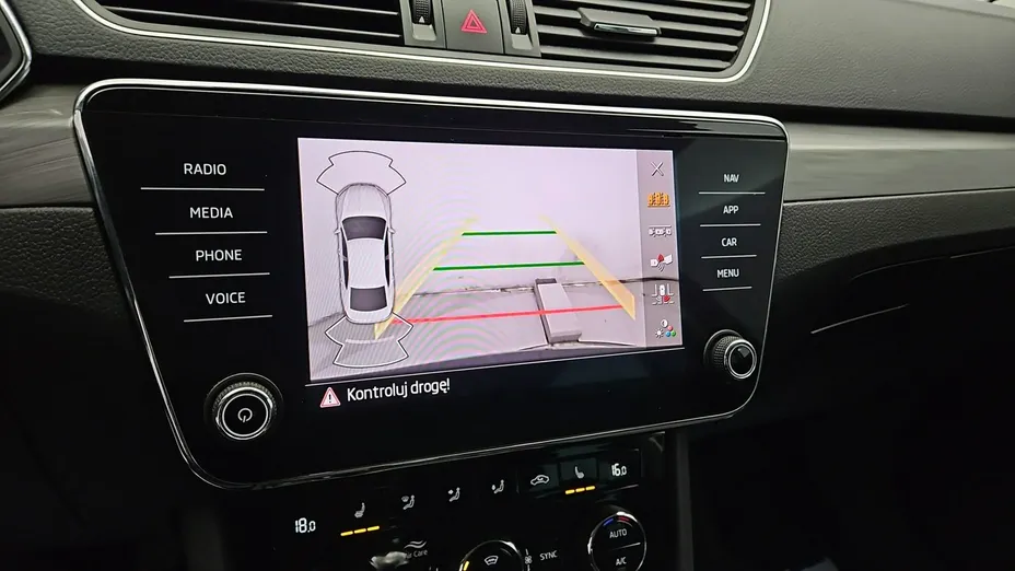 SKODA Superb -