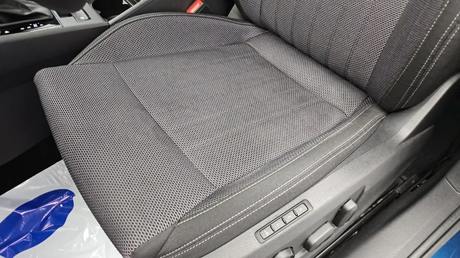 SKODA Superb -