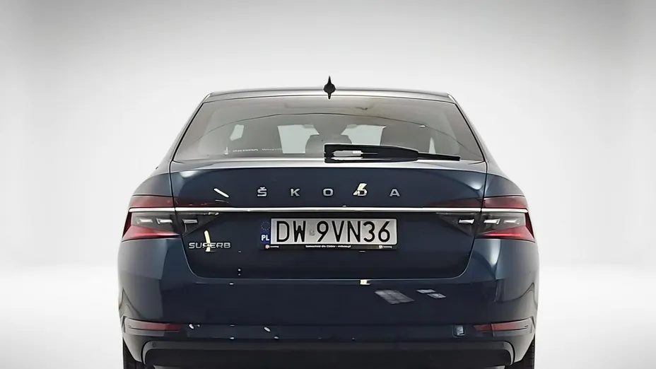 SKODA Superb -