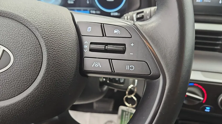 HYUNDAI i20 -