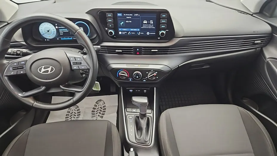 HYUNDAI i20 -